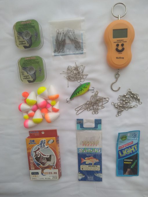 KITS PESCA – 2 Varas + 2 Molinetes + Acessórios